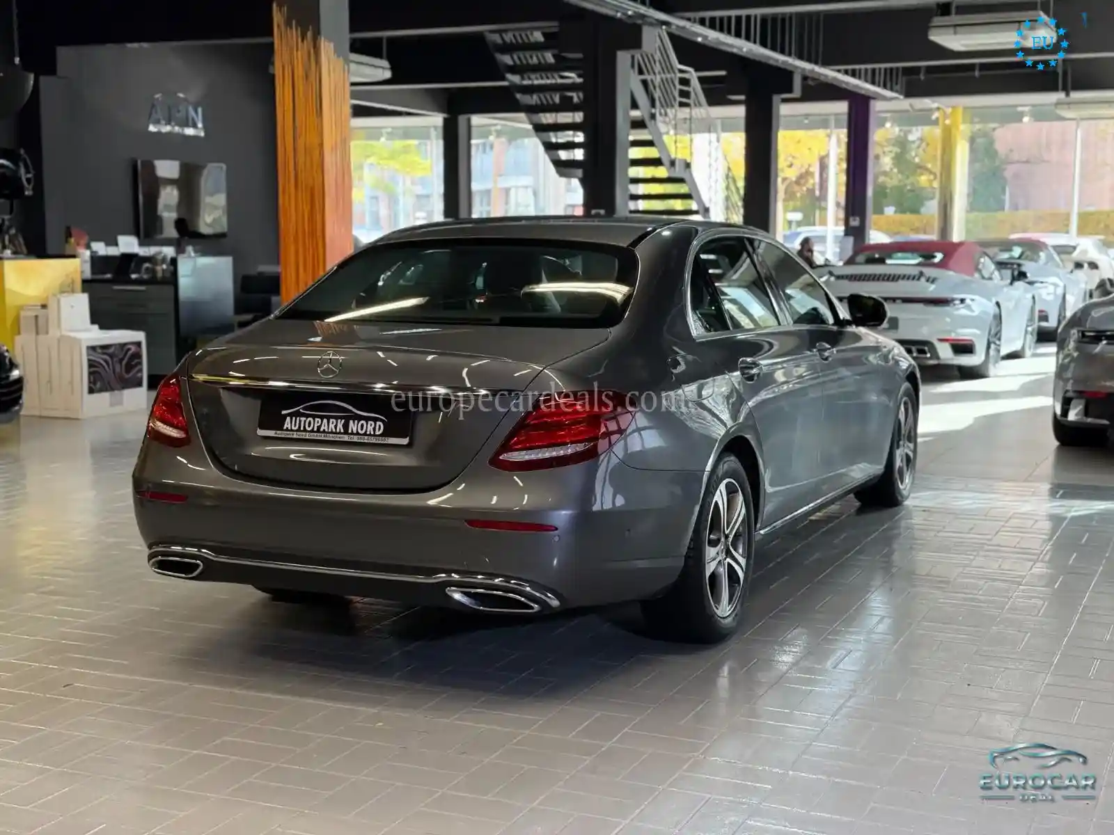 Mercedes-Benz E 220