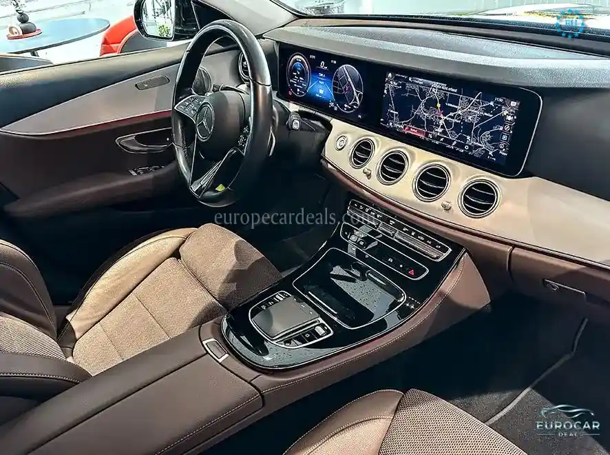 Mercedes-Benz E 300