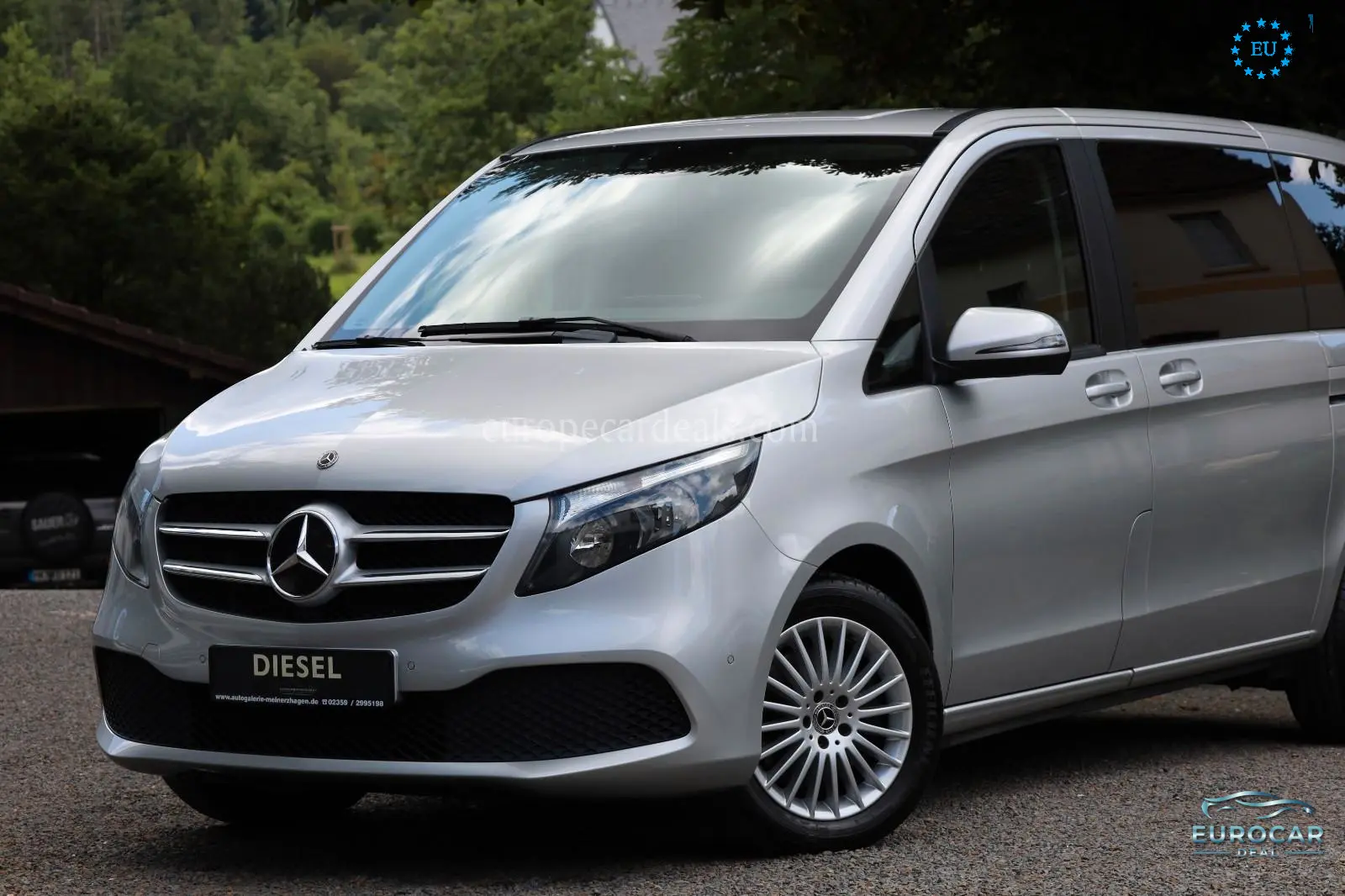 Mercedes-Benz V 220