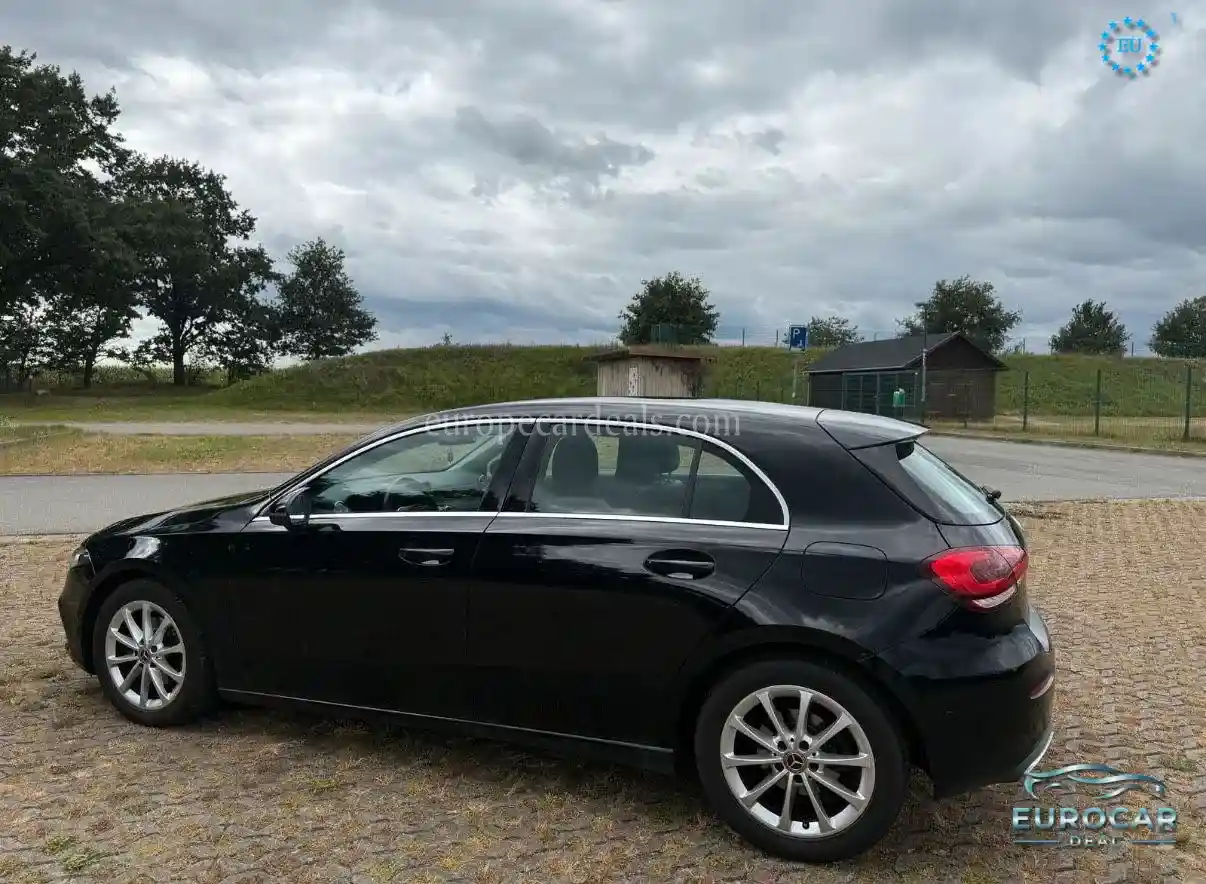 Mercedes-Benz A 180