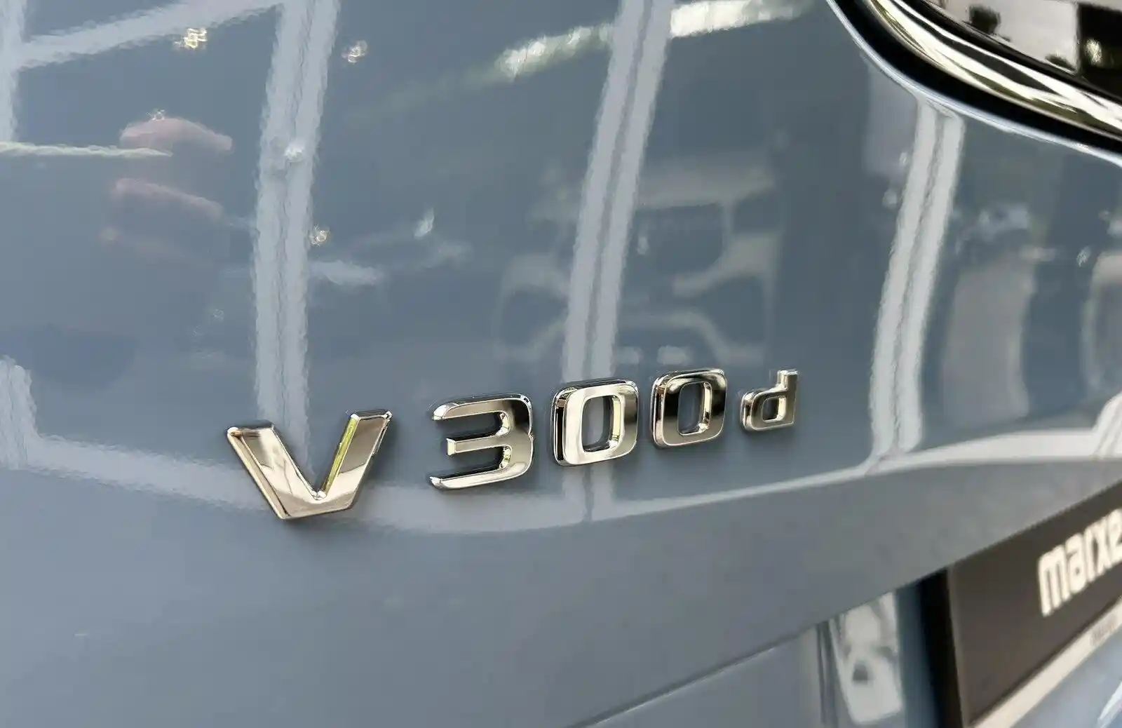 Mercedes-Benz V 300