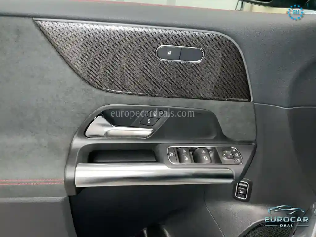 Mercedes-Benz B 220