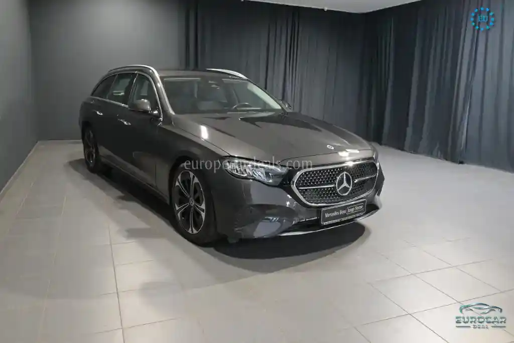 Mercedes-Benz E 300