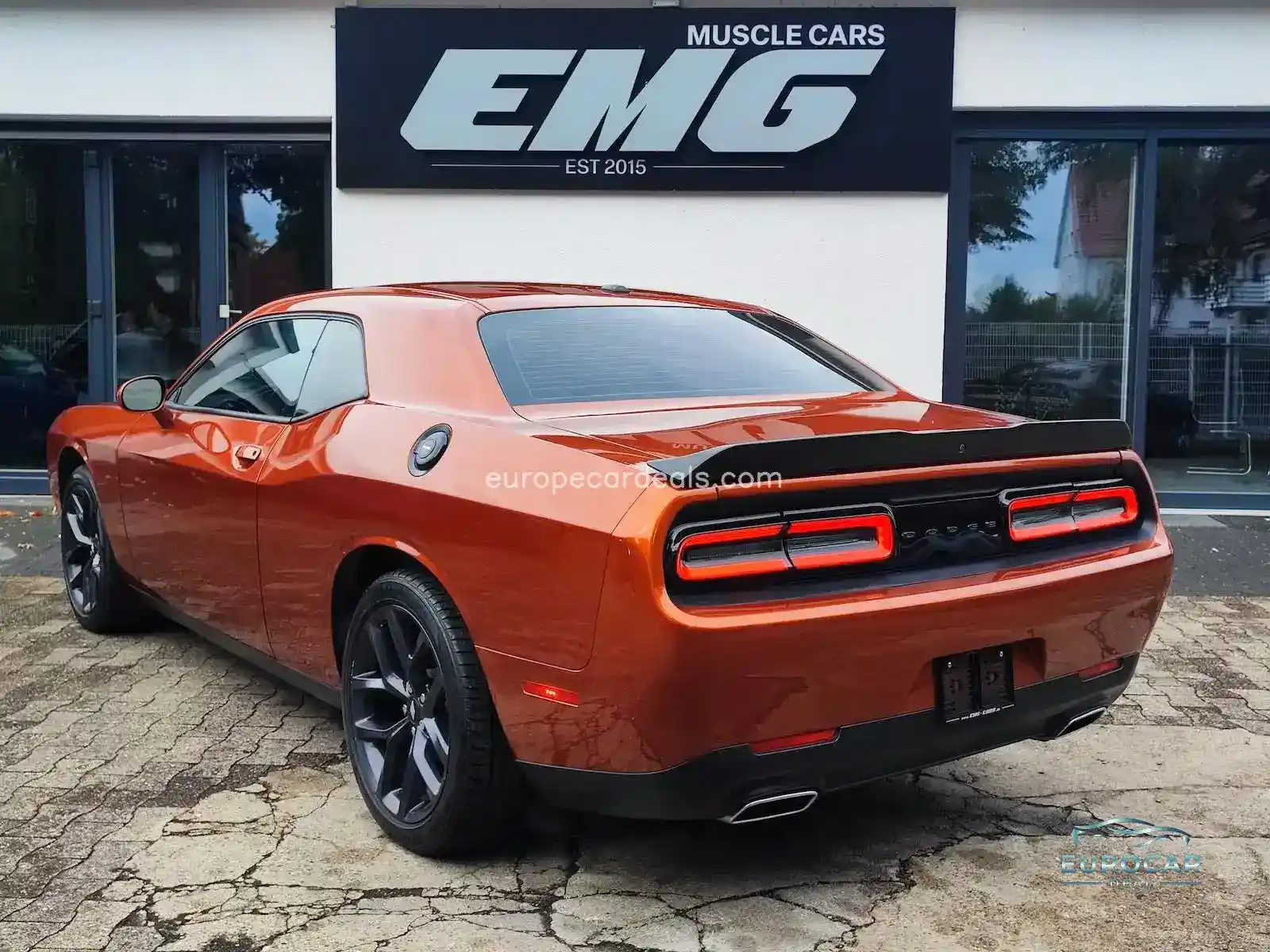 Dodge Challenger