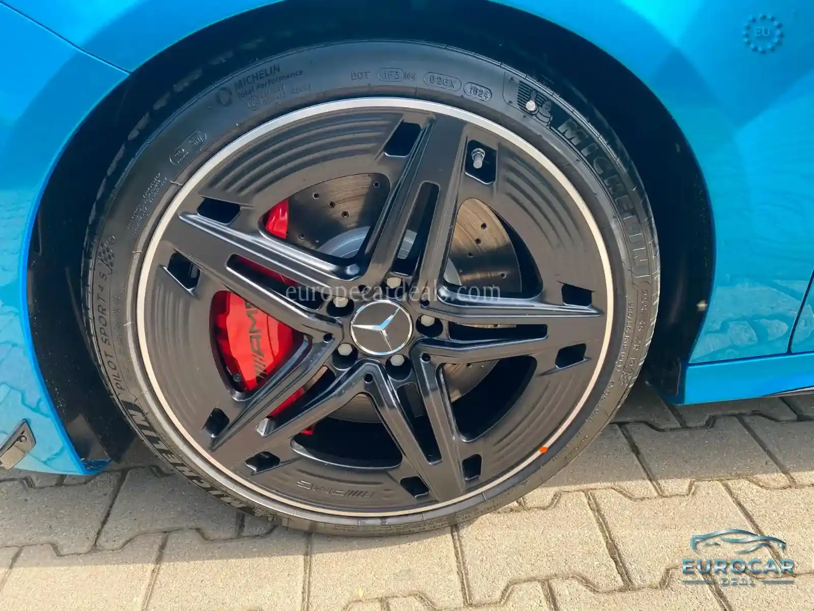 Mercedes-Benz CLA 45 AMG