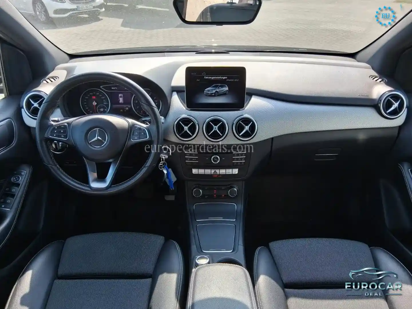 Mercedes-Benz B 180