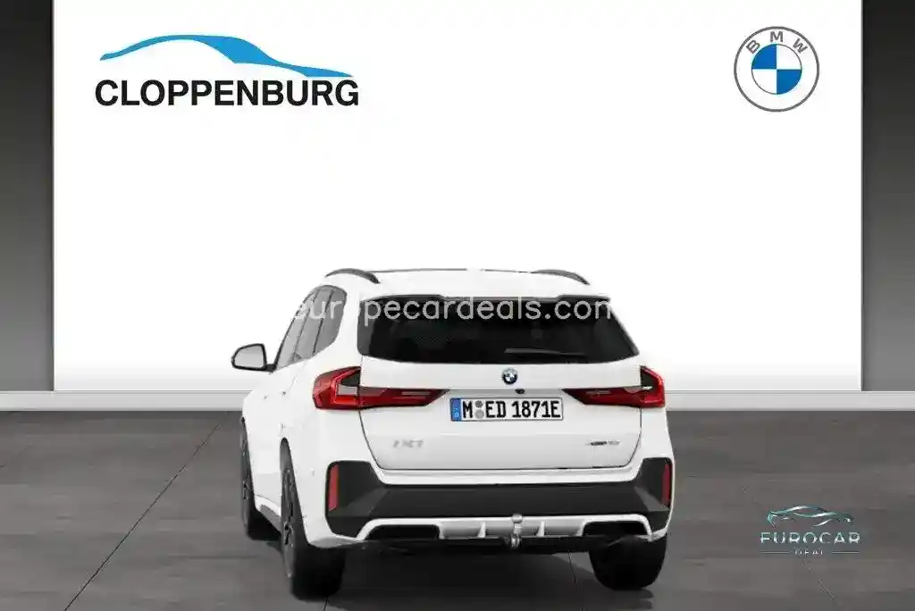 BMW iX1