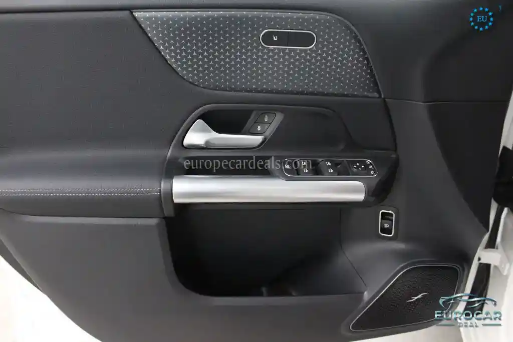 Mercedes-Benz B 220