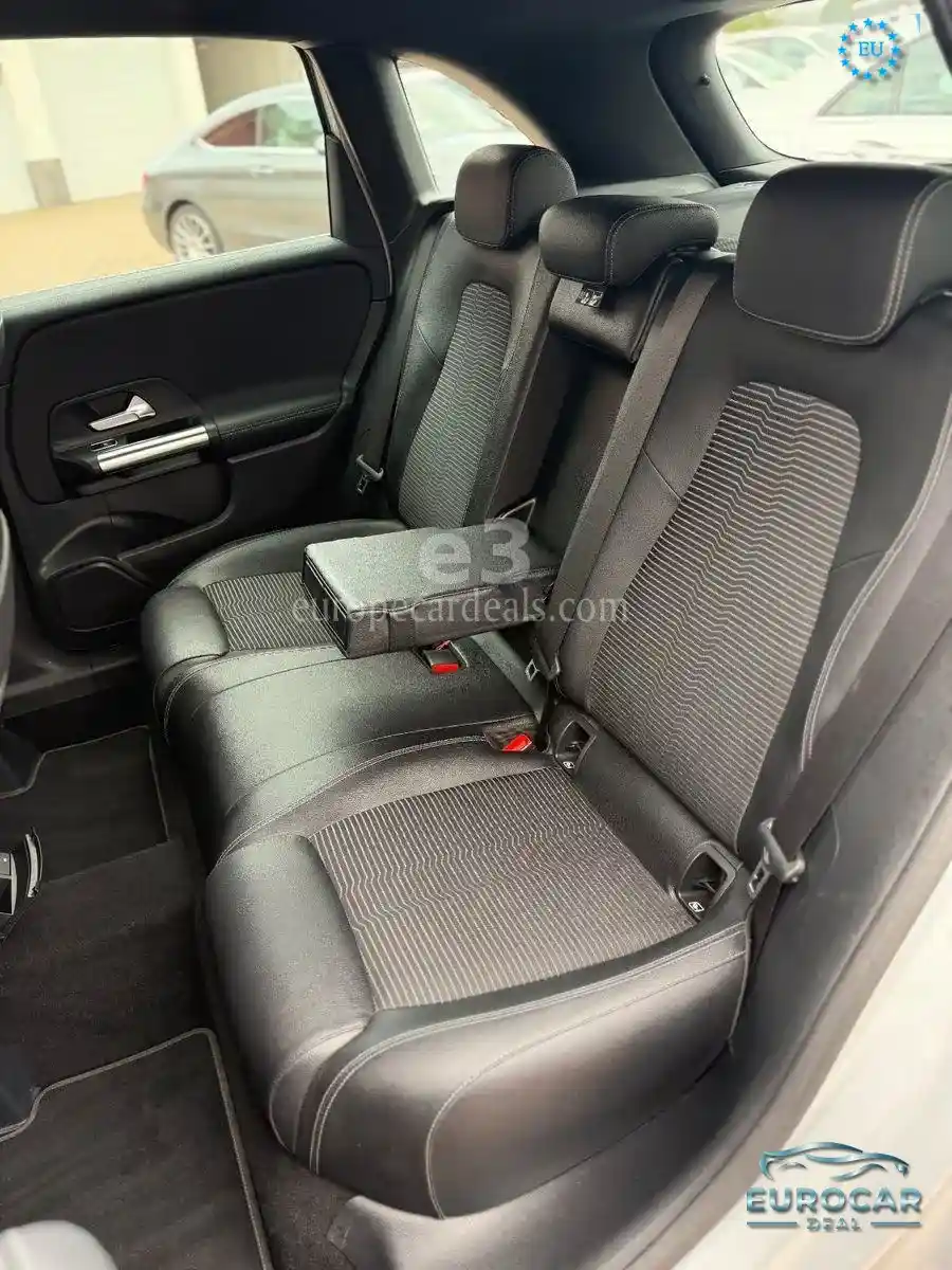 Mercedes-Benz B 200