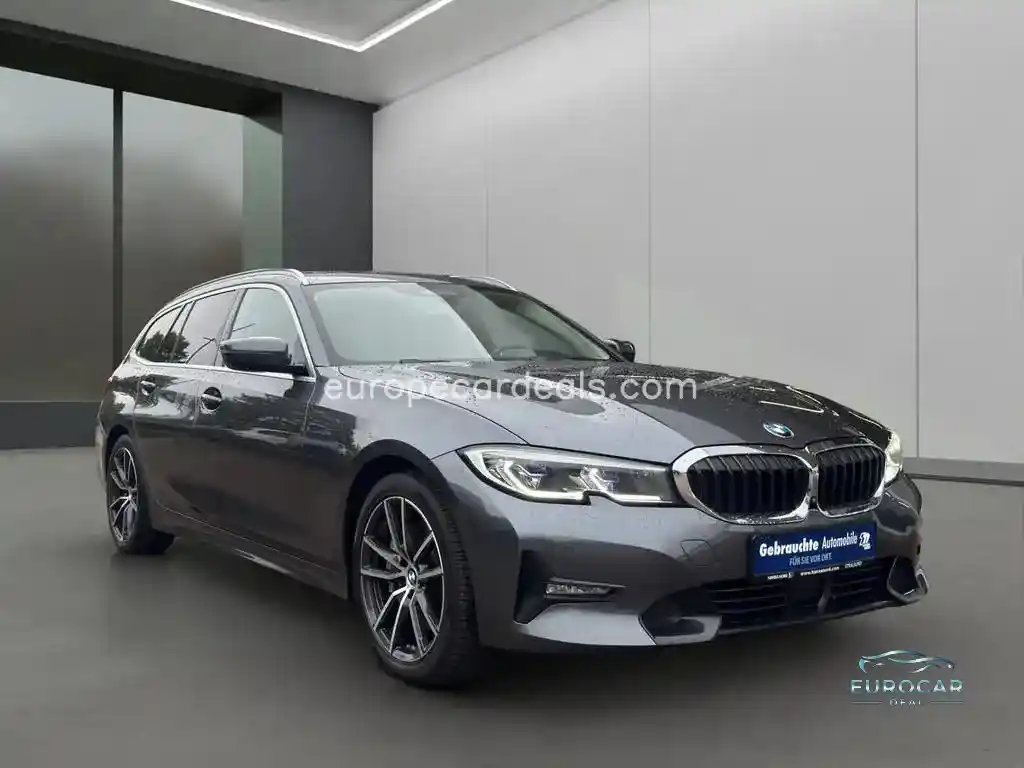 BMW 330