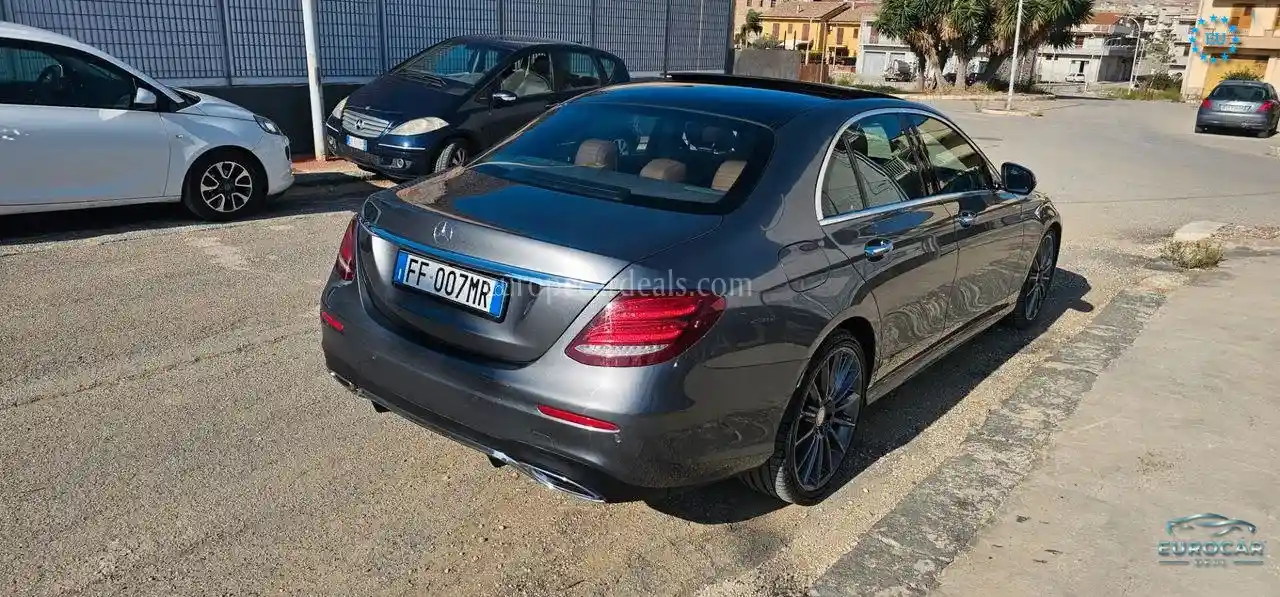 Mercedes-Benz E 200