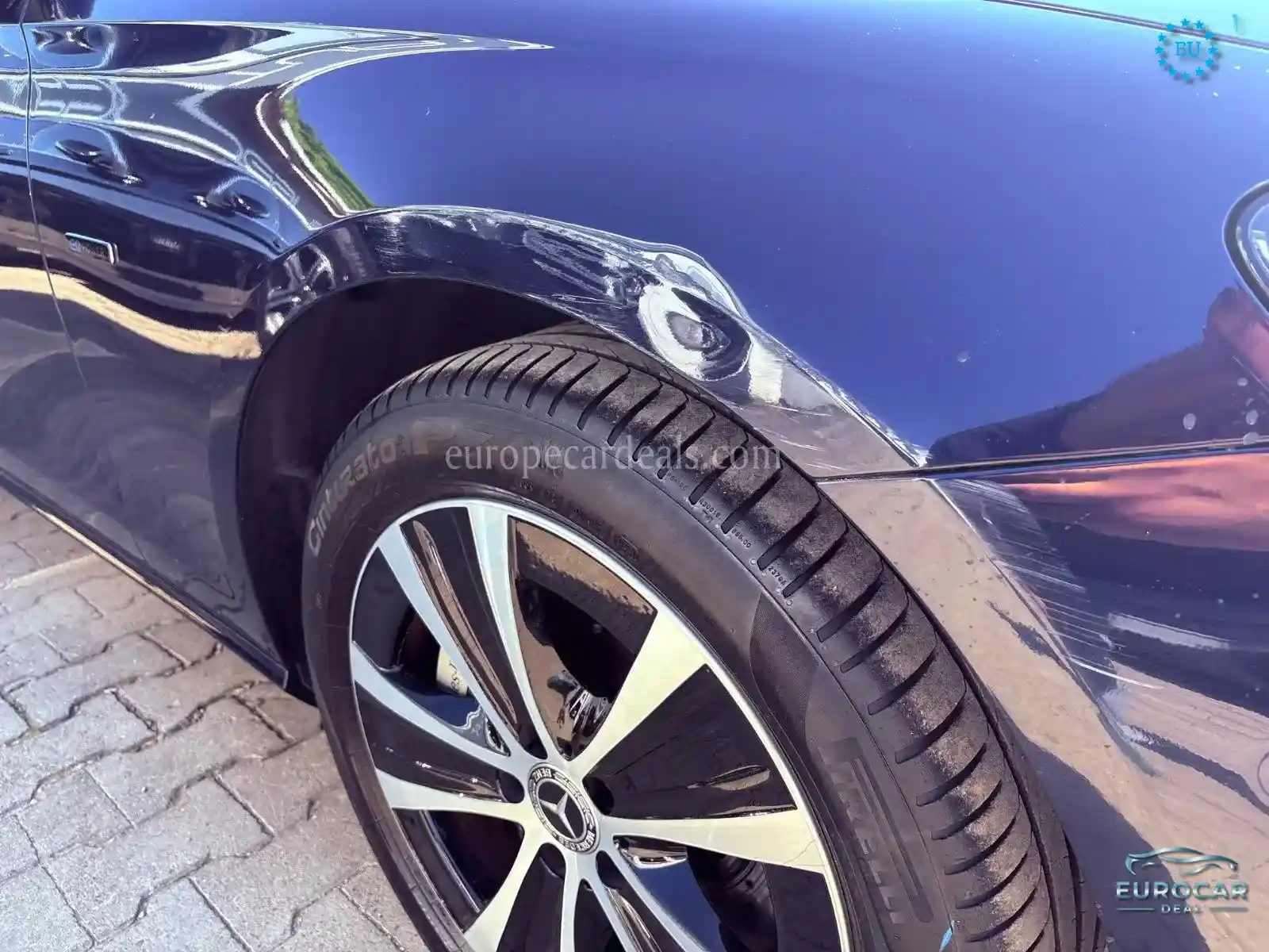 Mercedes-Benz E 300