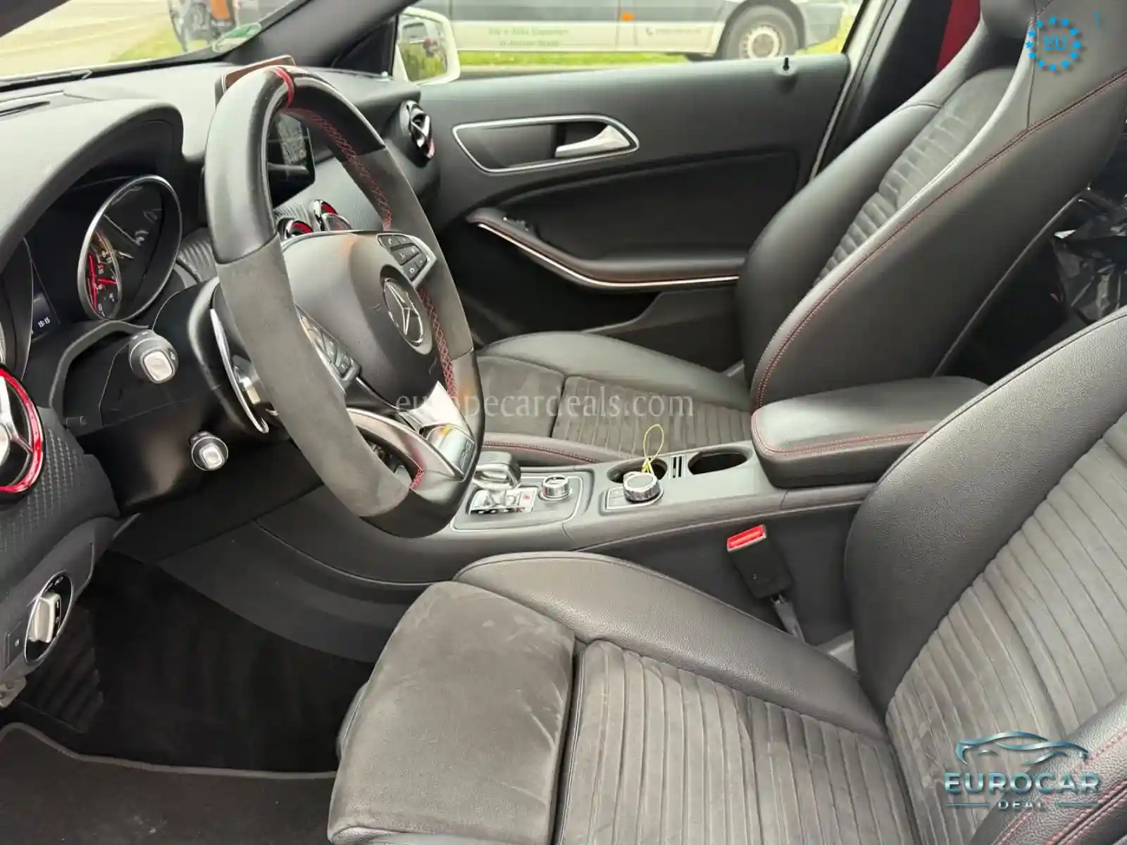 Mercedes-Benz A 45 AMG