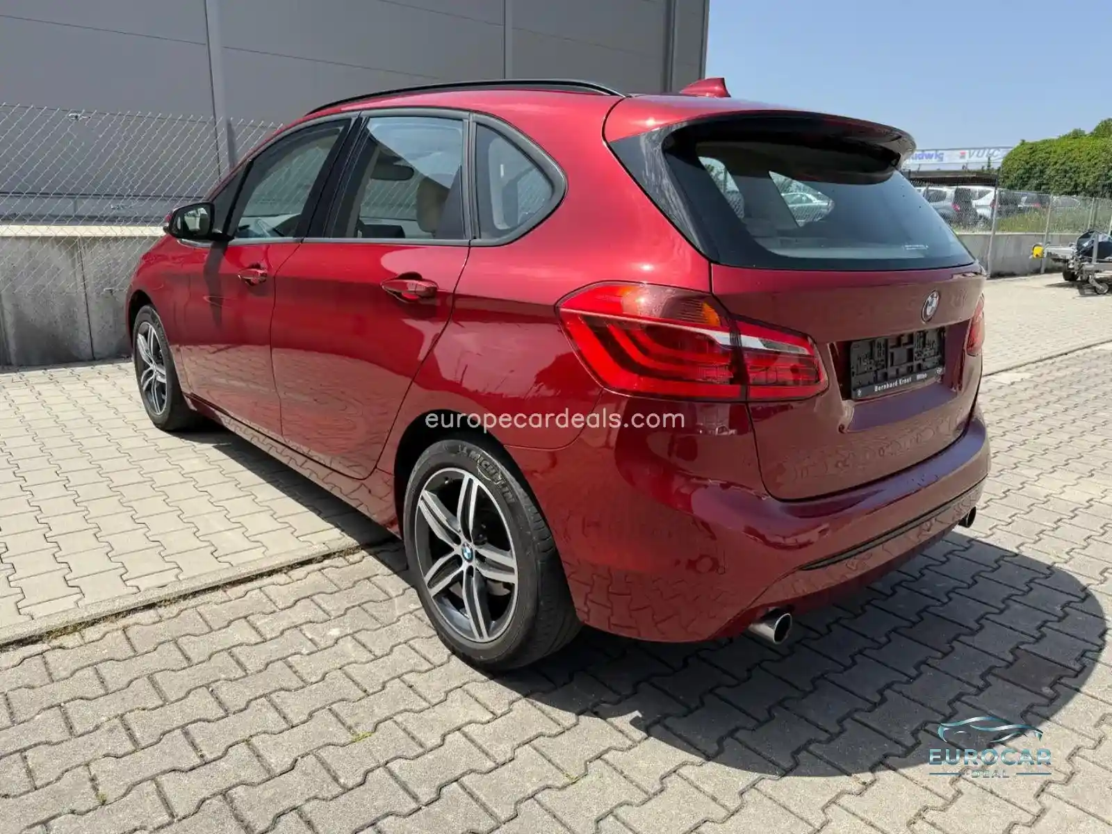 BMW 220