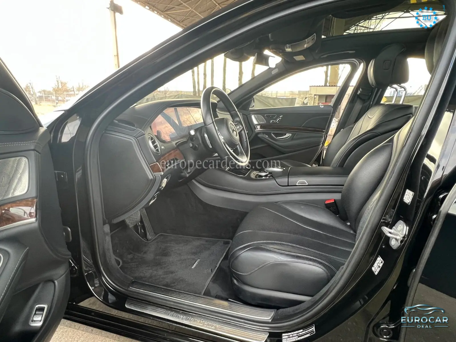 Mercedes-Benz S 560