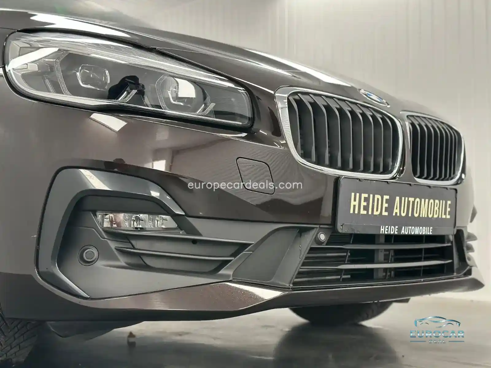BMW 216
