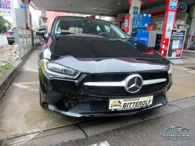 Mercedes-Benz CLA 180 Shooting Brake