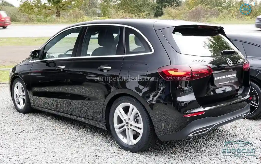 Mercedes-Benz B 200