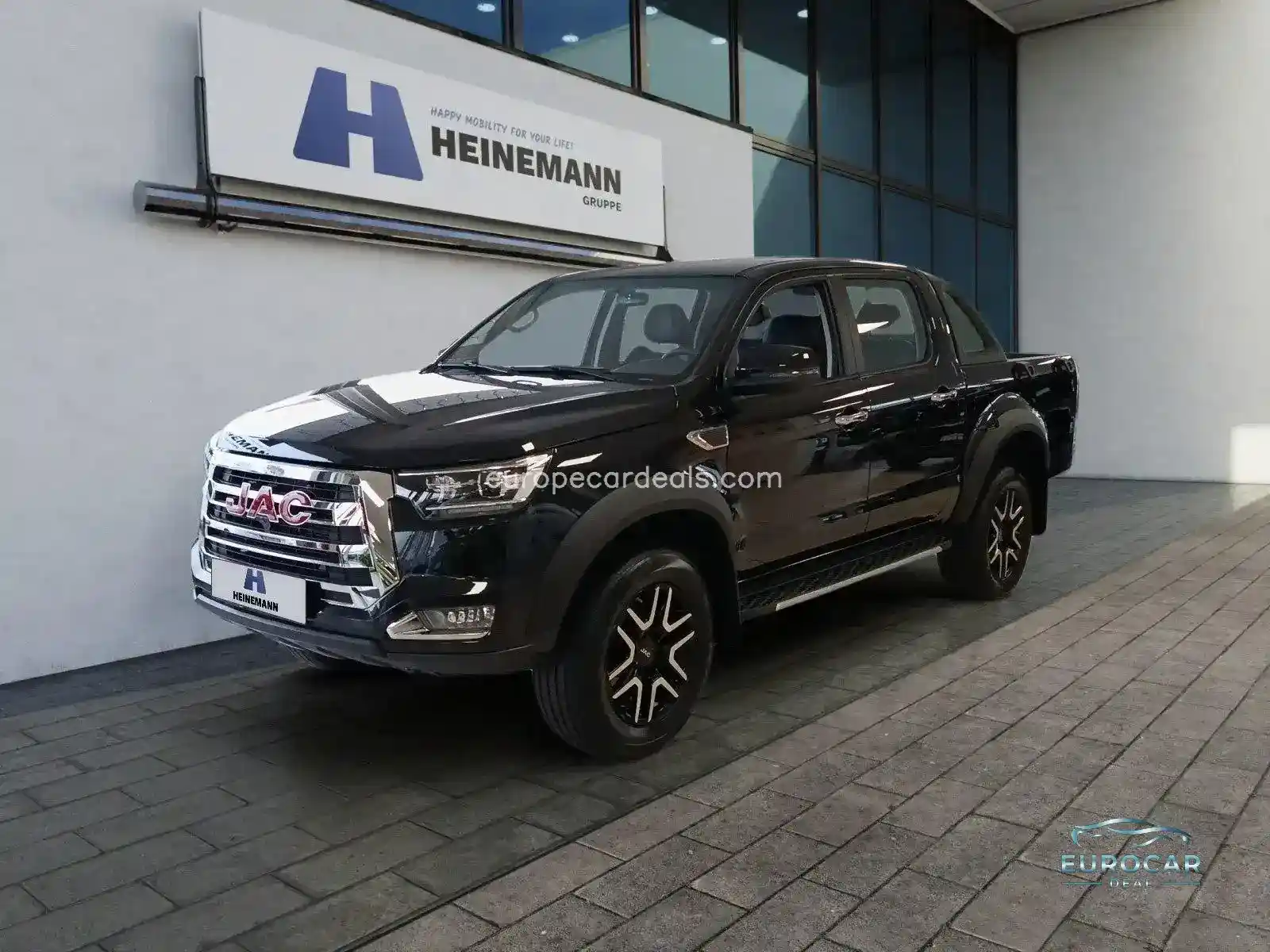 JAC 8 Pro