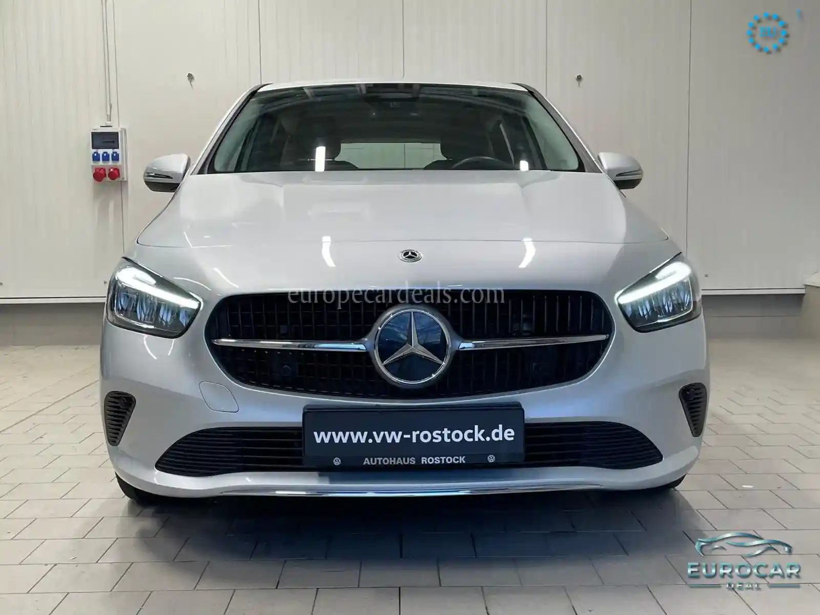 Mercedes-Benz B 200