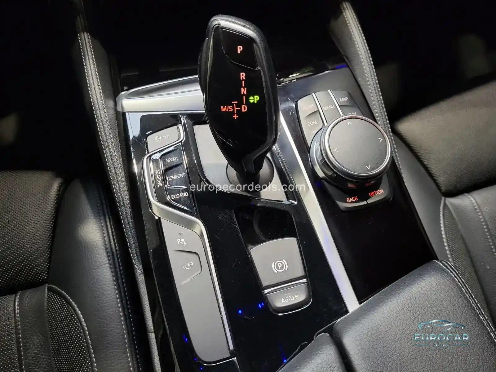 BMW M550