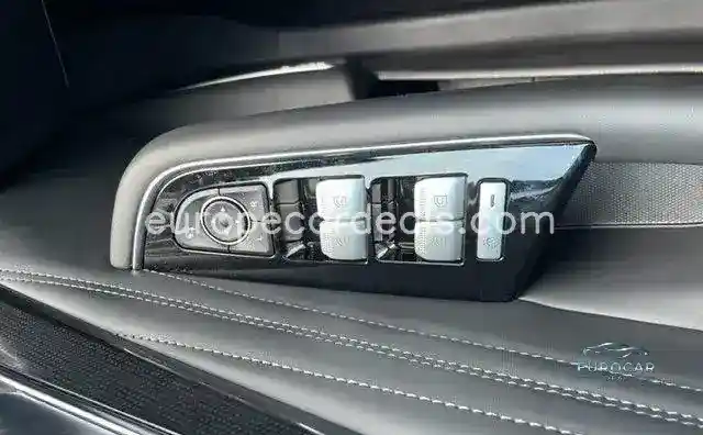 BAIC Beijing X75