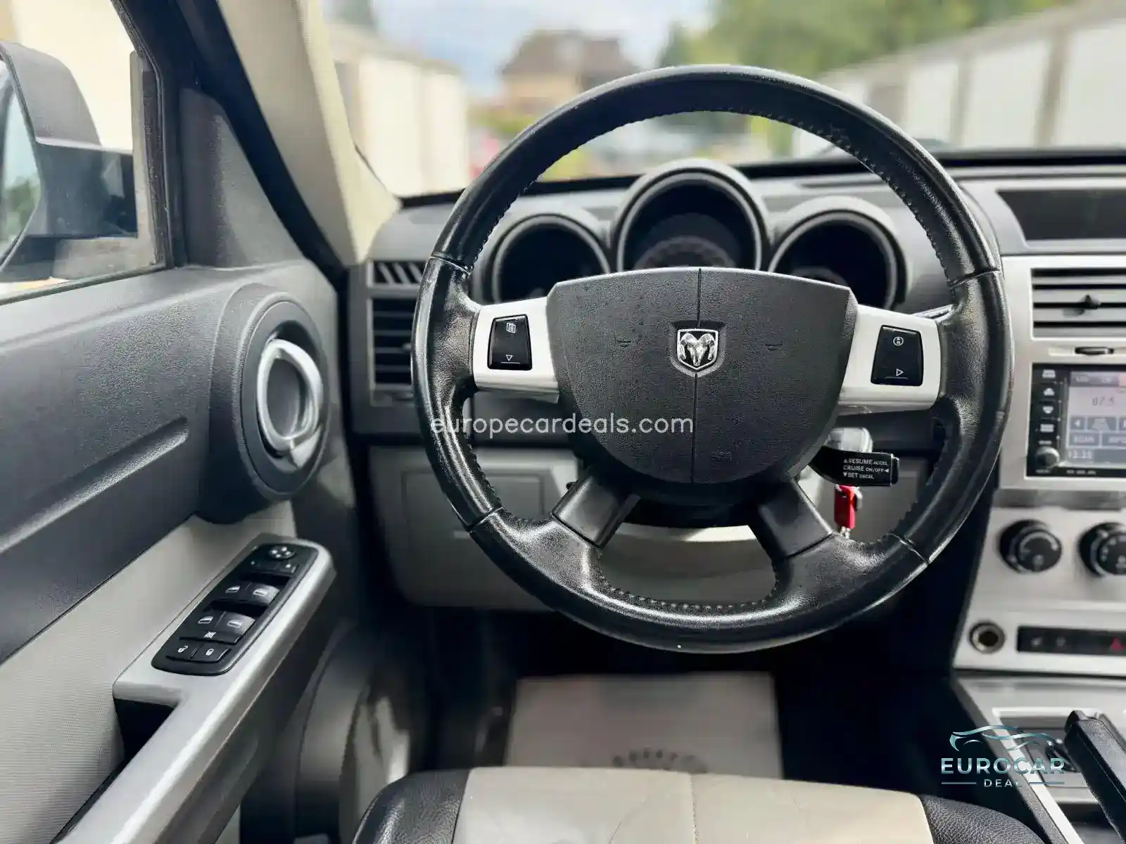 Dodge Nitro