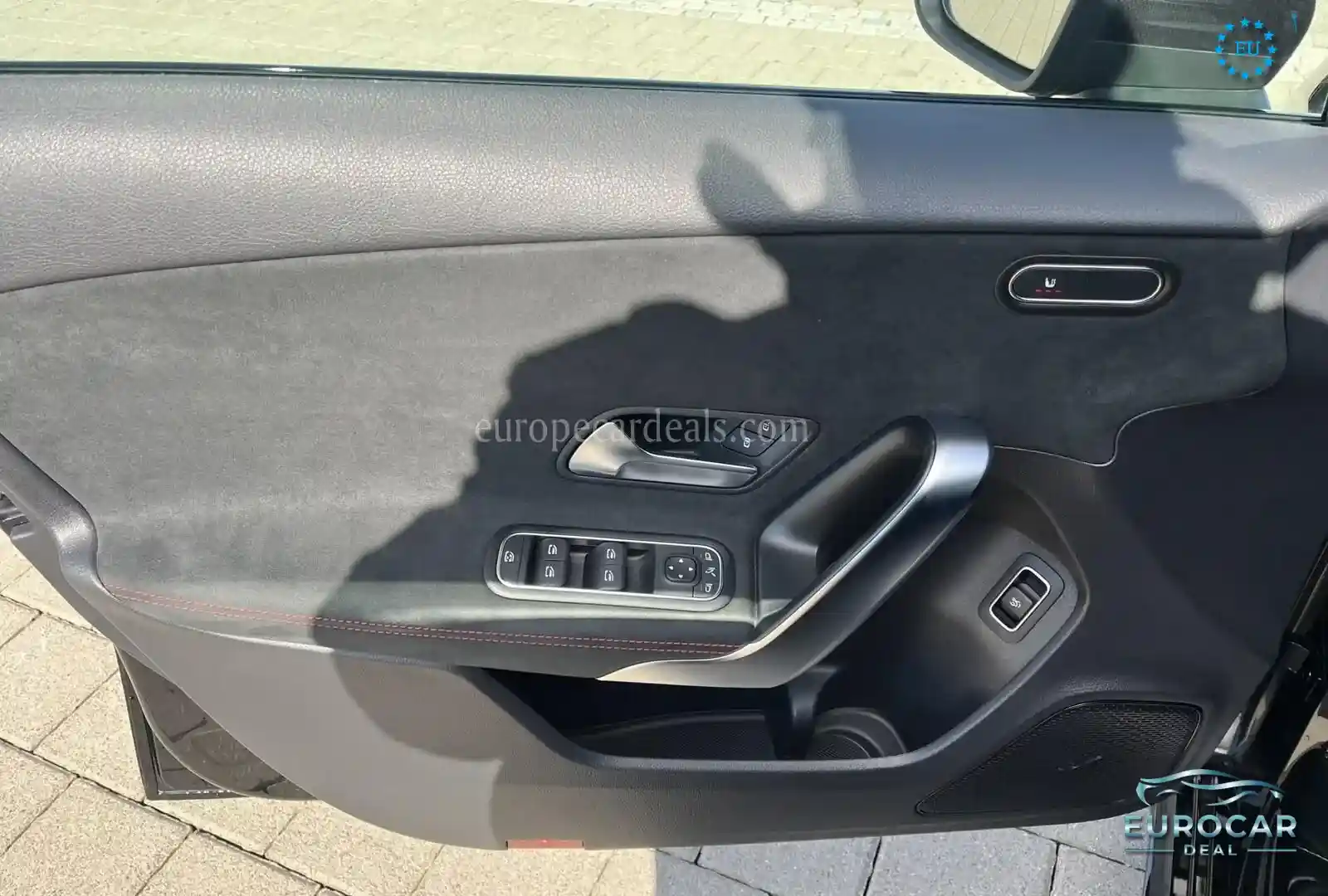 Mercedes-Benz A 220