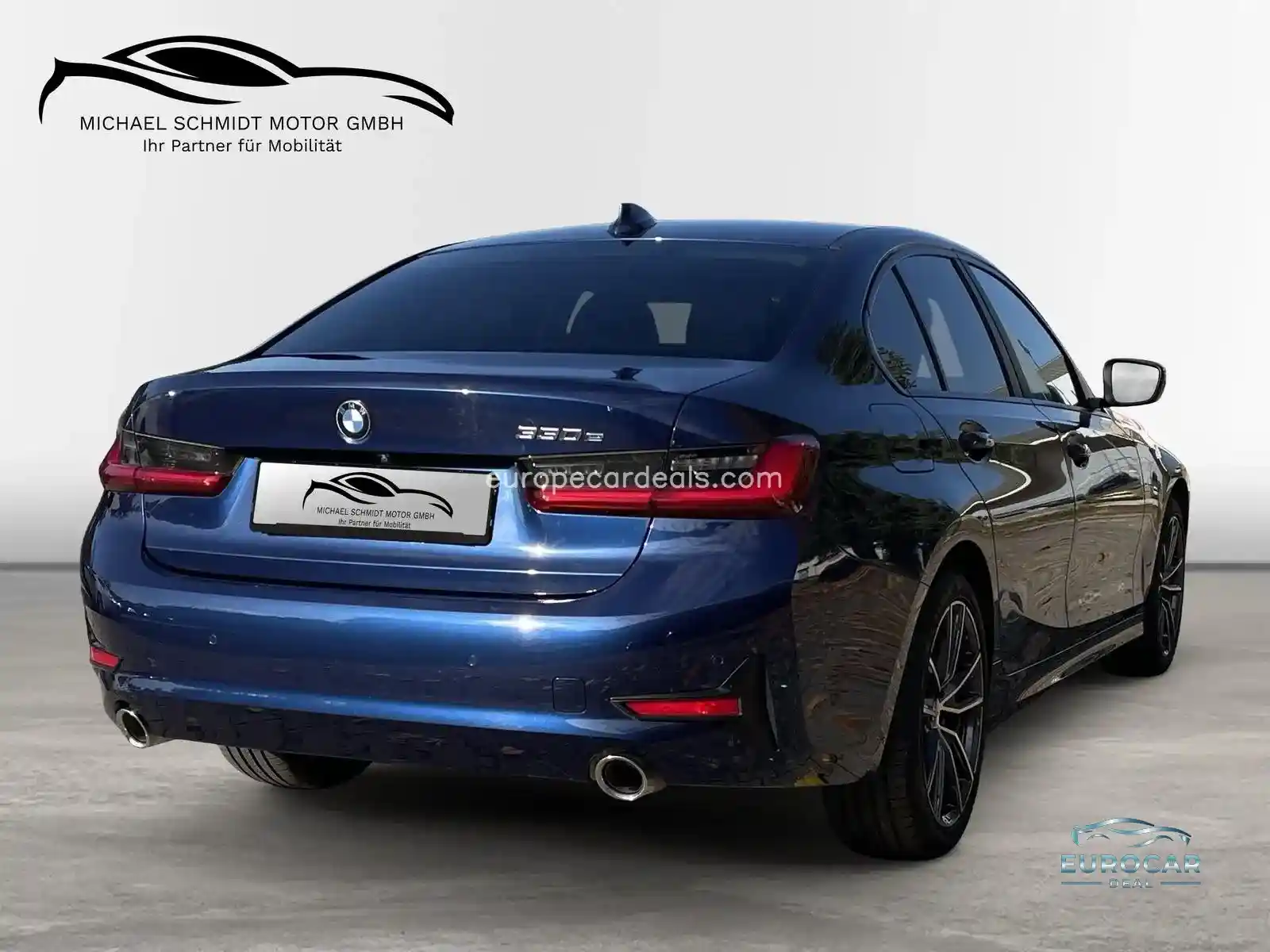 BMW 330