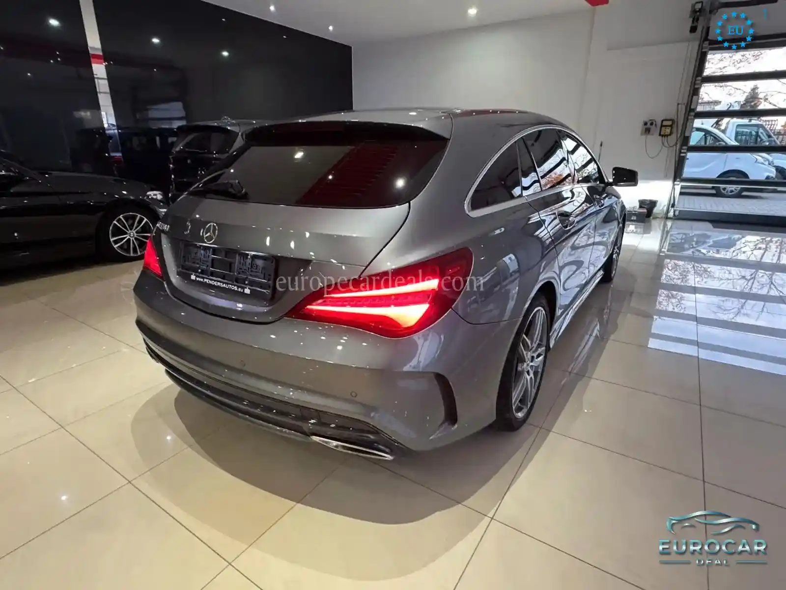Mercedes-Benz CLA 180 Shooting Brake