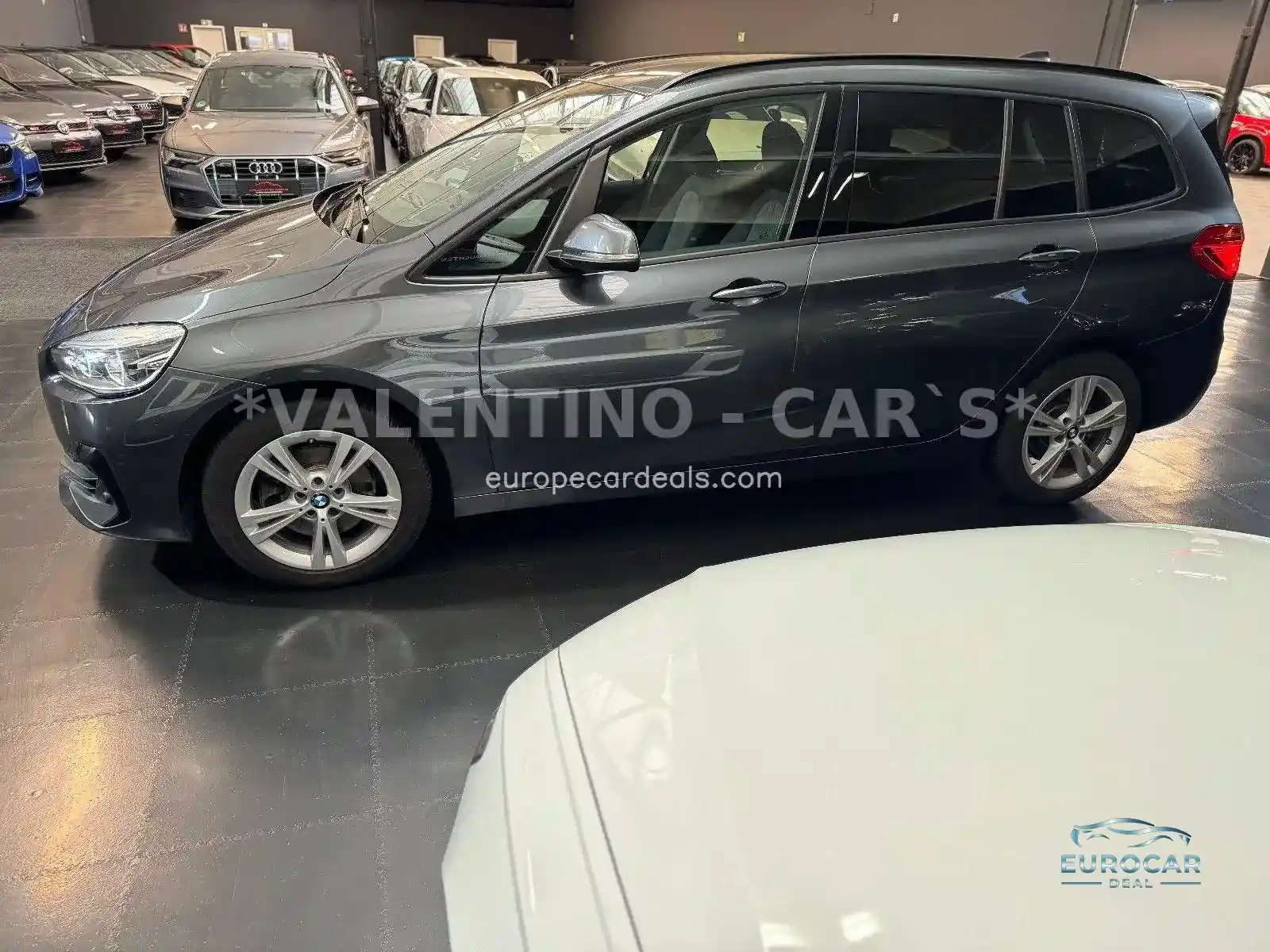 BMW 218