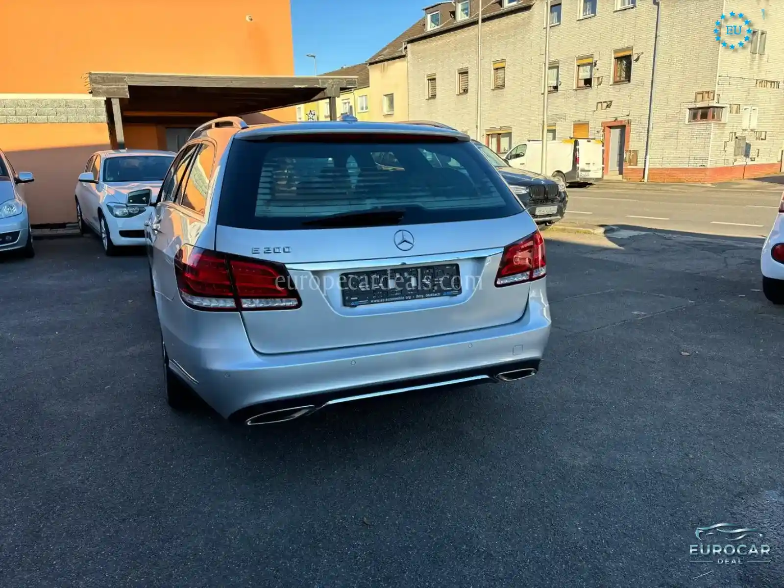 Mercedes-Benz E 200