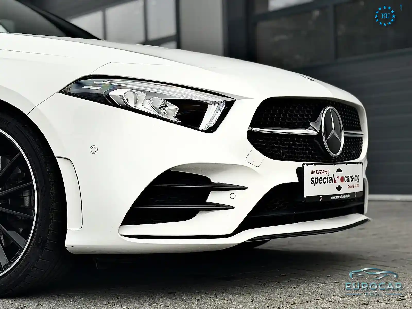 Mercedes-Benz A 220
