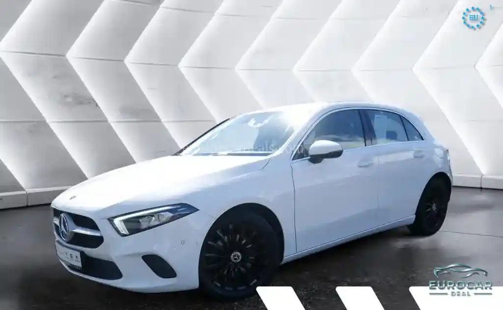 Mercedes-Benz A 220