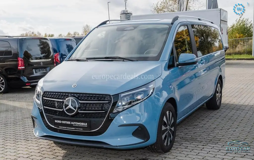Mercedes-Benz V 220