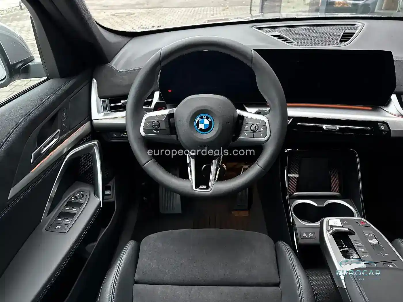 BMW iX1