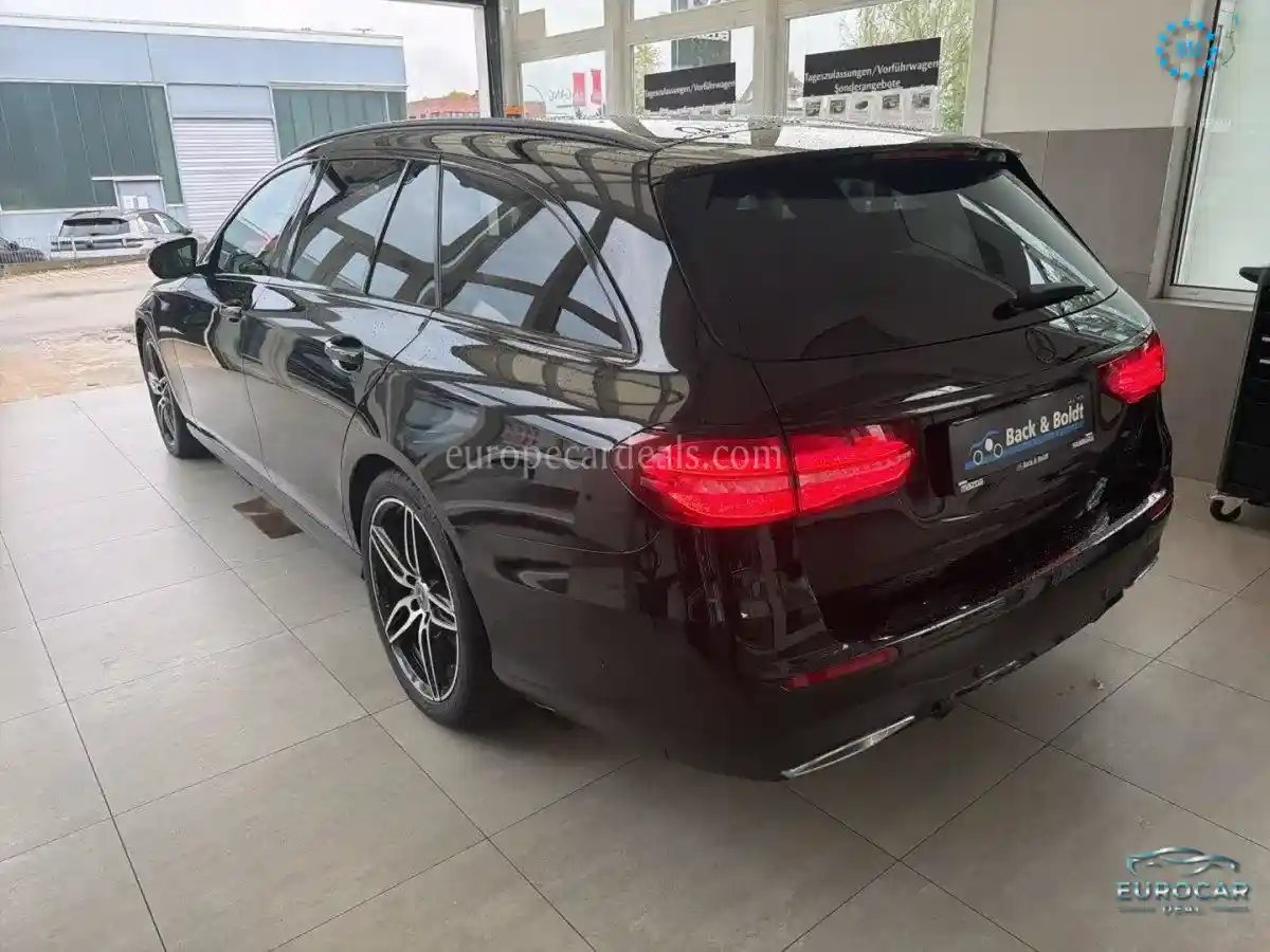 Mercedes-Benz E 400