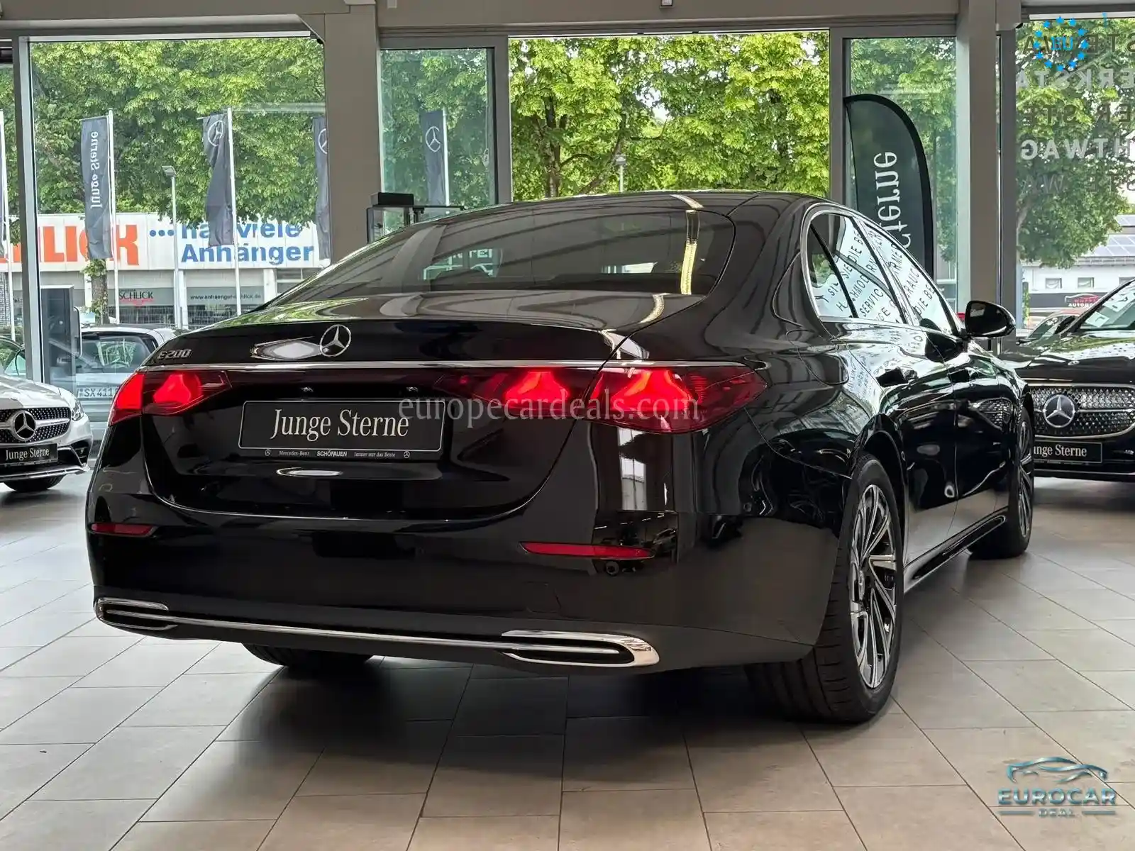 Mercedes-Benz E 200