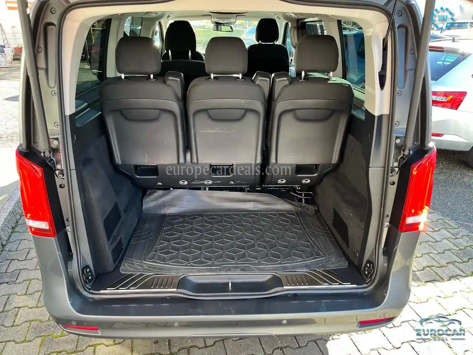 Mercedes-Benz V 250