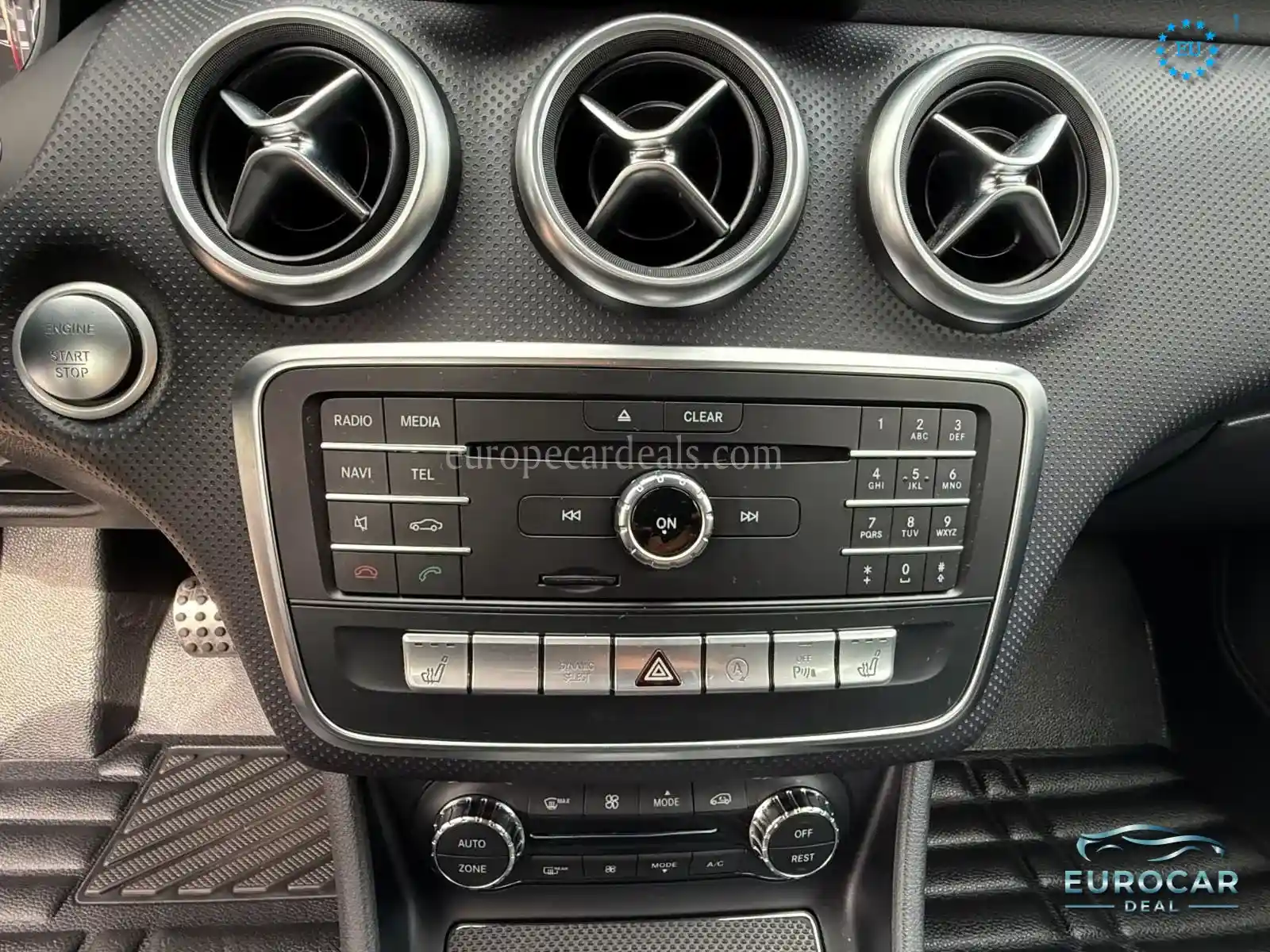 Mercedes-Benz A 220