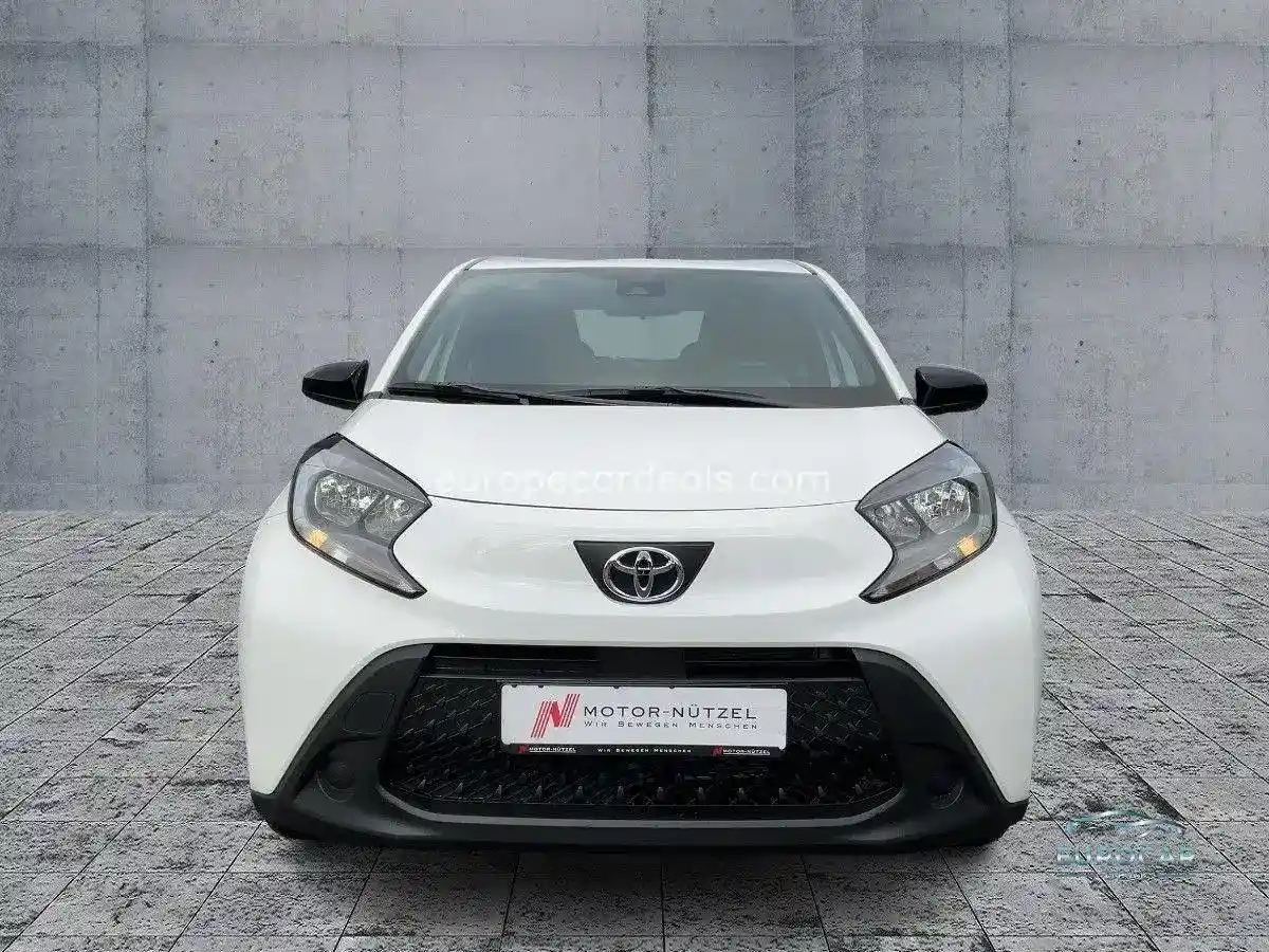 Toyota Aygo (X)