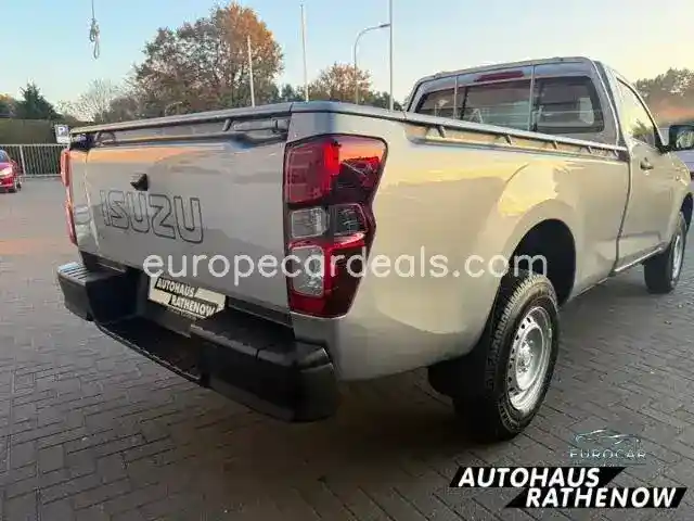 Single Cab 4WD L MY2025*Spurhalteass.*Verk