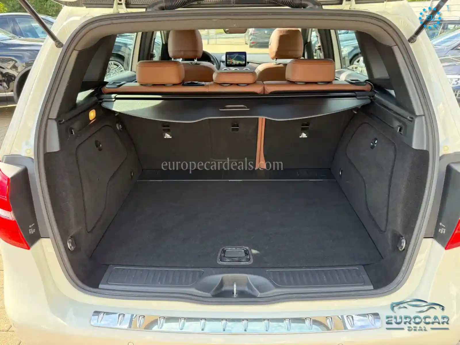 Mercedes-Benz B 220