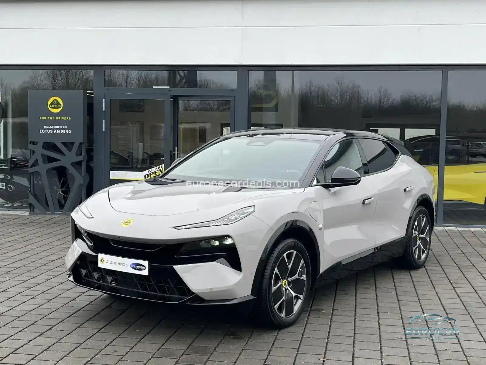 Lotus Eletre