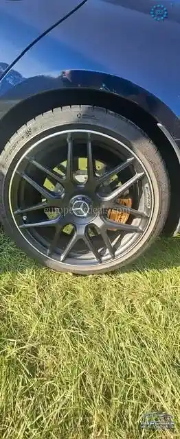 Mercedes-Benz E 63 AMG