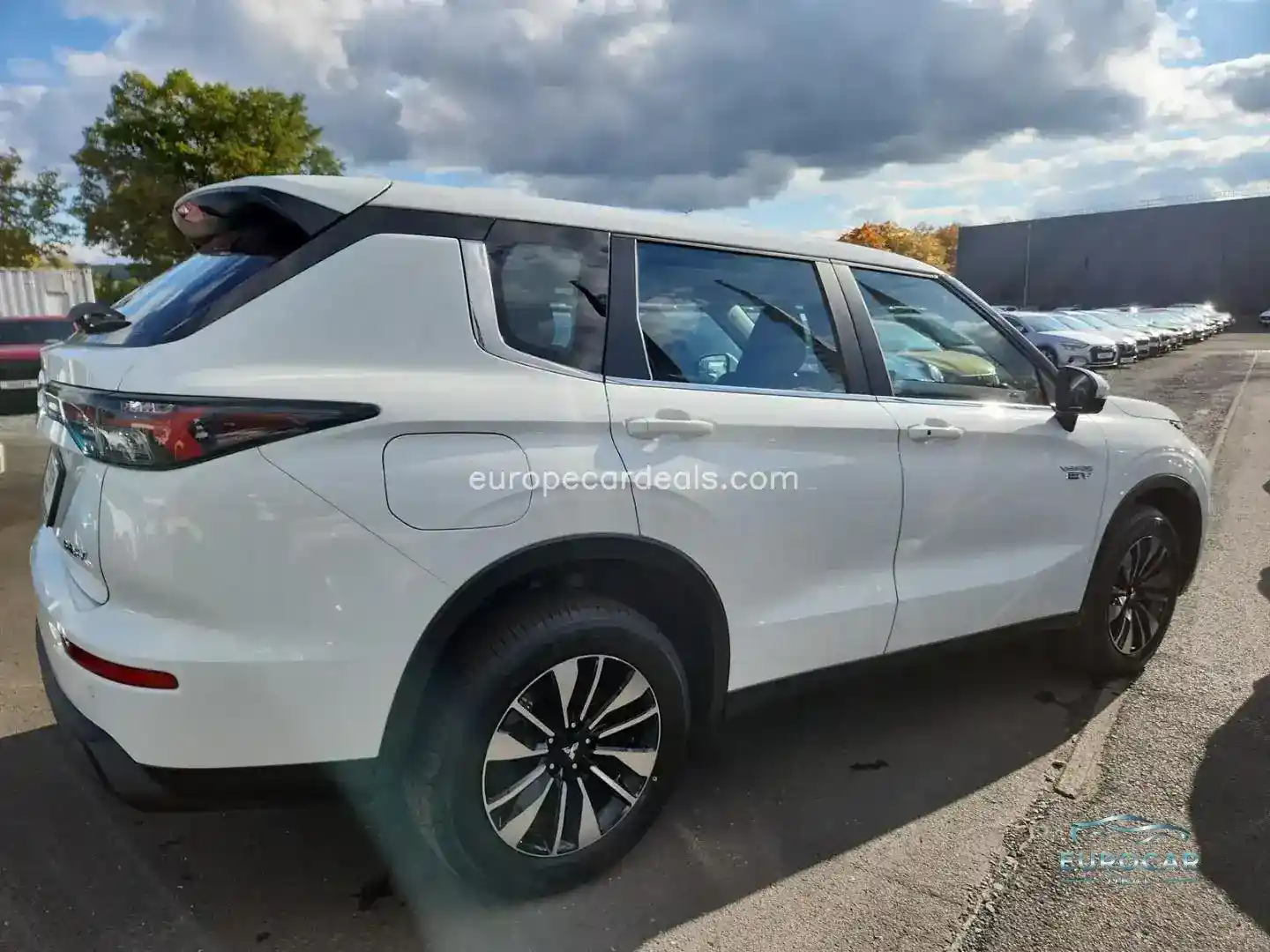 Mitsubishi Plug-in Hybrid Outlander