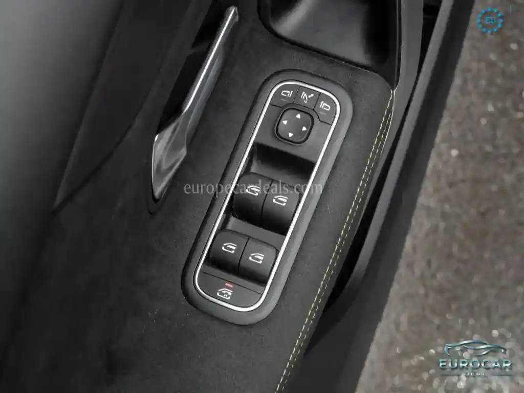 Mercedes-Benz A 45 AMG