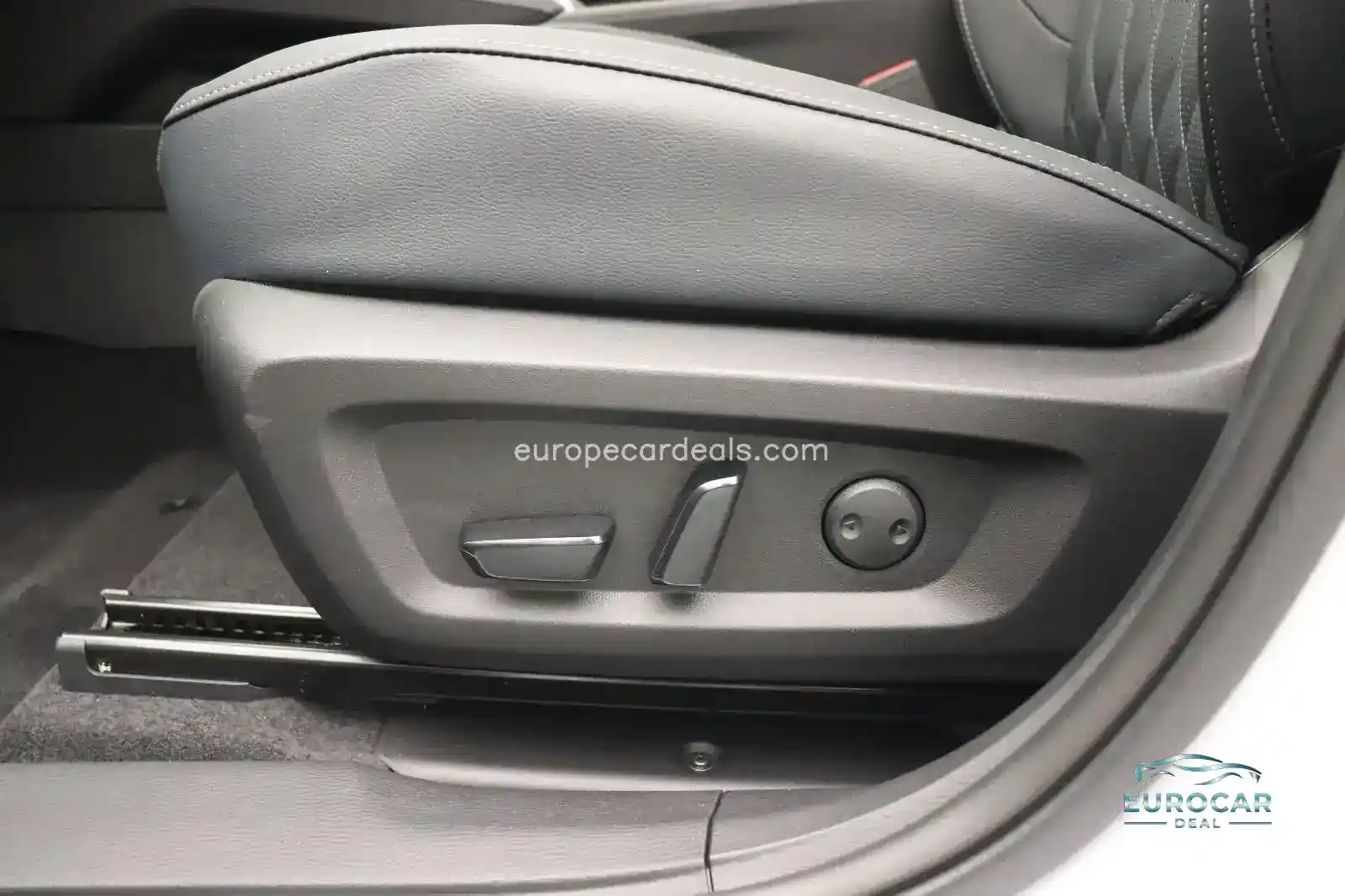Mitsubishi Plug-in Hybrid Outlander
