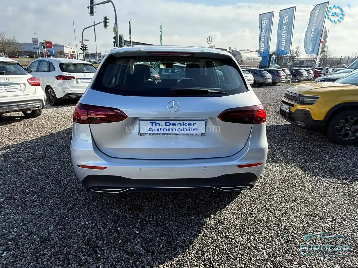 Mercedes-Benz B 200