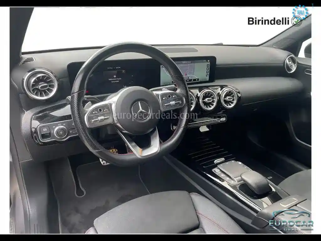 Mercedes-Benz A 200